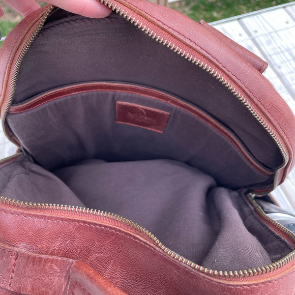 Sold-ABLE Alem backpack - Picture 5 of 8